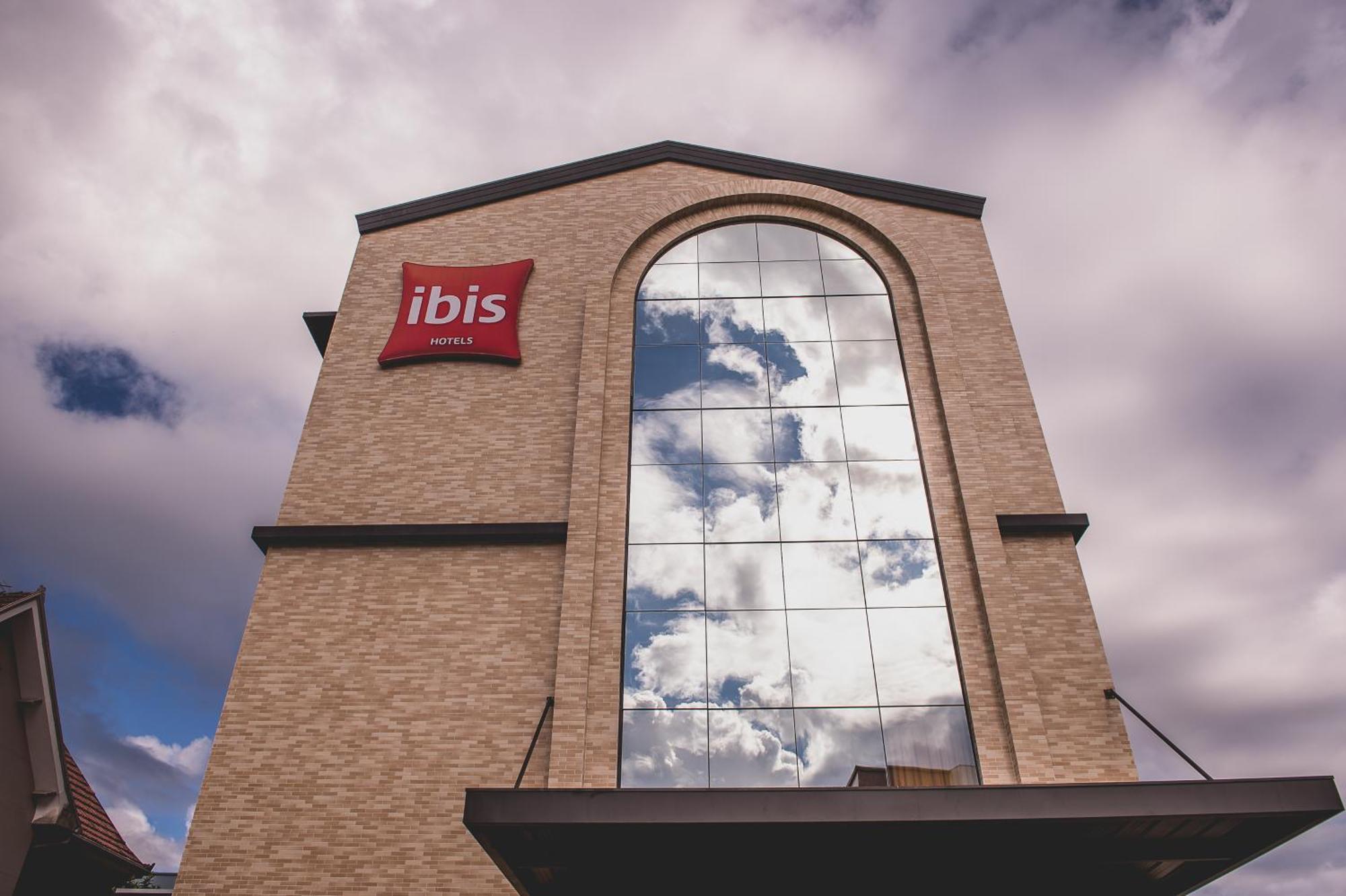 Ibis Carlos Barbosa Eksteriør billede